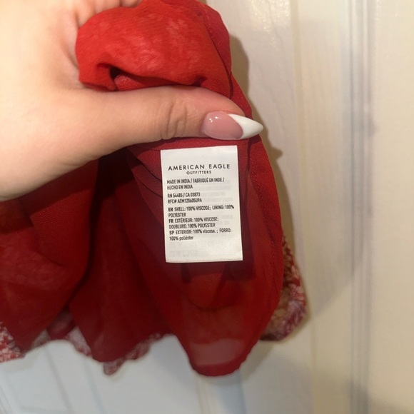 AE Floral Red Skirt - Picture 7 of 11